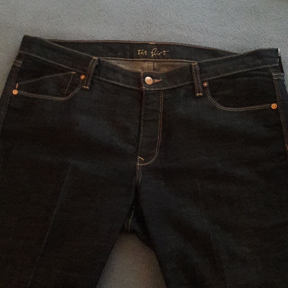 Jeans - Picture 3 of 3